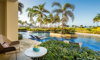 One Bedroom Ocean View Swim-Up Suite