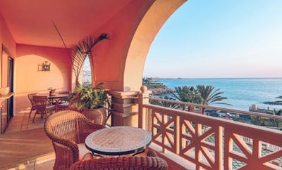 SEA-VIEW SUPERIOR JUNIOR SUITE