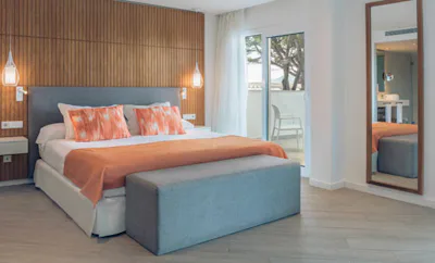 SEA VIEW JUNIOR SUITE