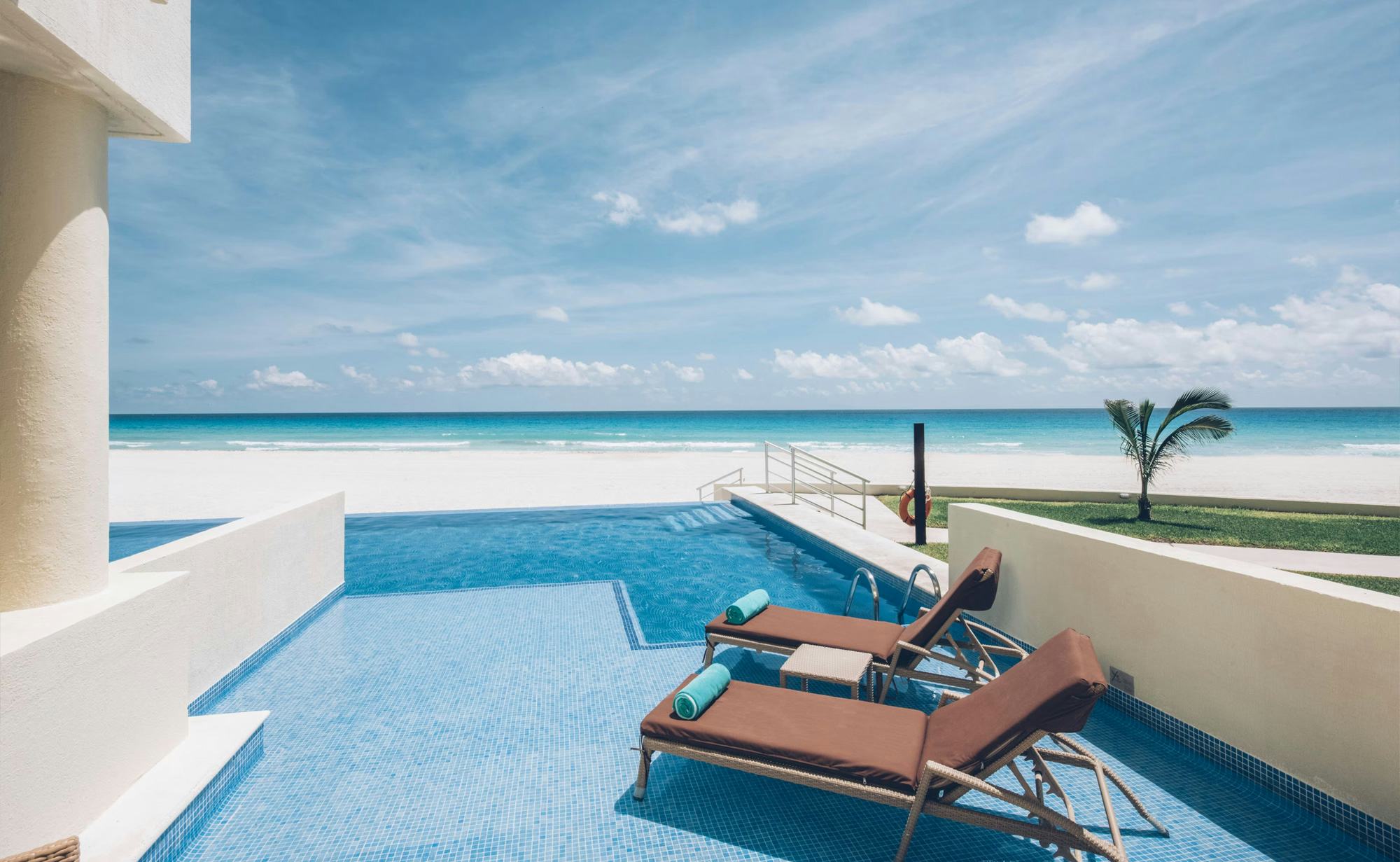 Villa Ocean Front Swim Out