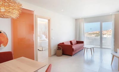 STAR PRESTIGE SEA-VIEW SUITE