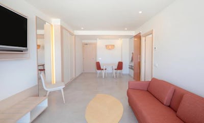 STAR PRESTIGE SEA-VIEW SUITE