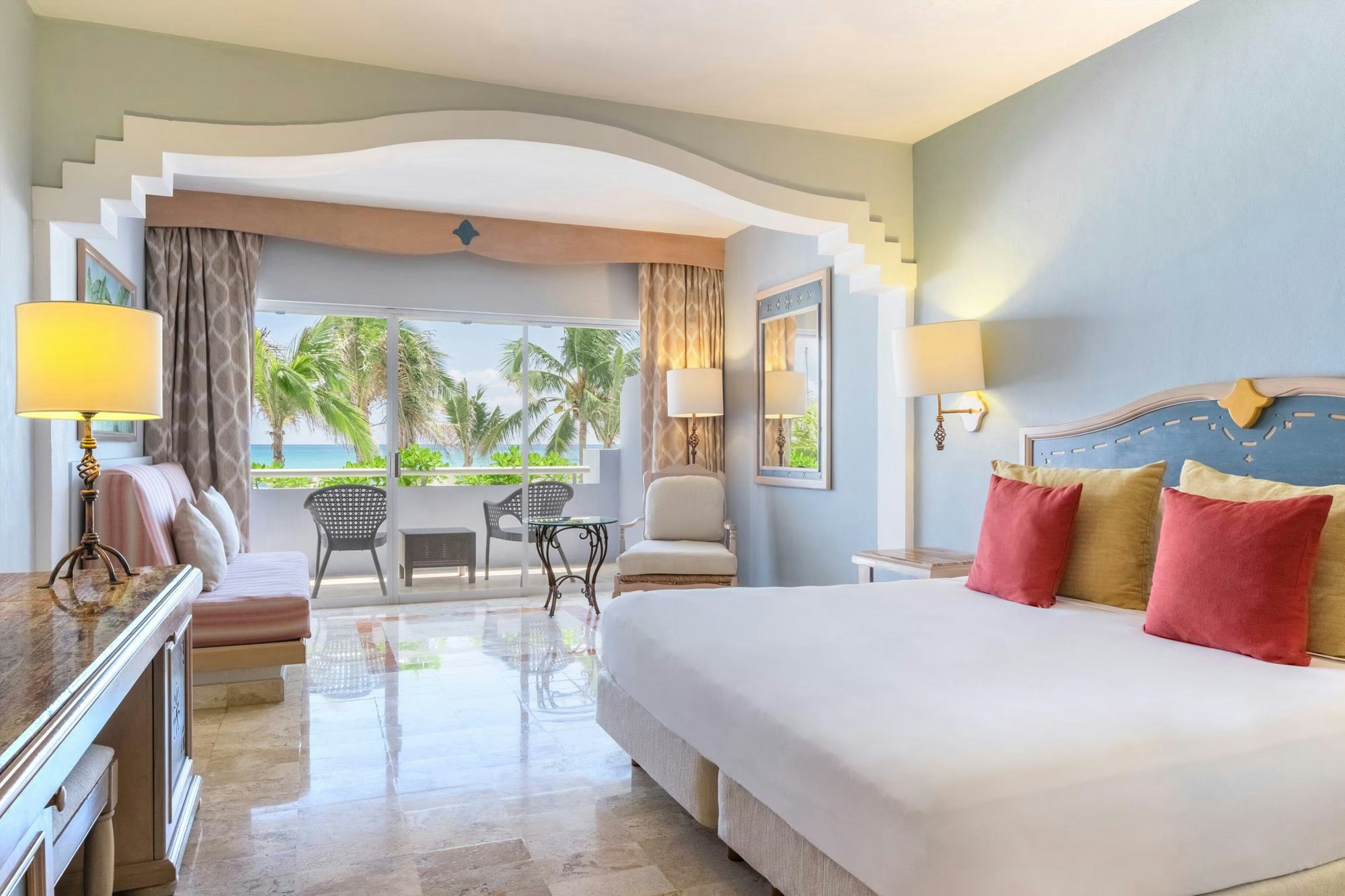 iberostar-waves-paraiso-del-mar-mexico-junior-suite-ocean-front_11088