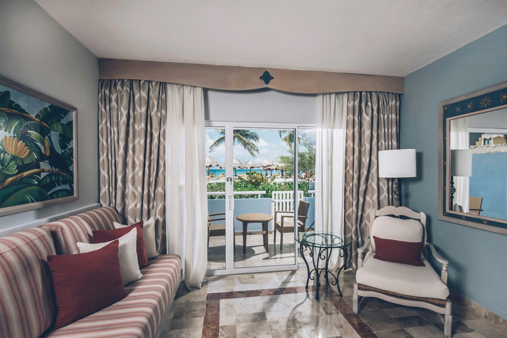 iberostar-waves-paraiso-del-mar-mexico-junior-suite-ocean-front-beach-access_11088