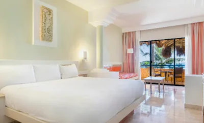 Junior Suite Ocean Front