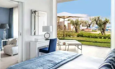 DELUXE ONE BEDROOM BUNGALOW SUITE