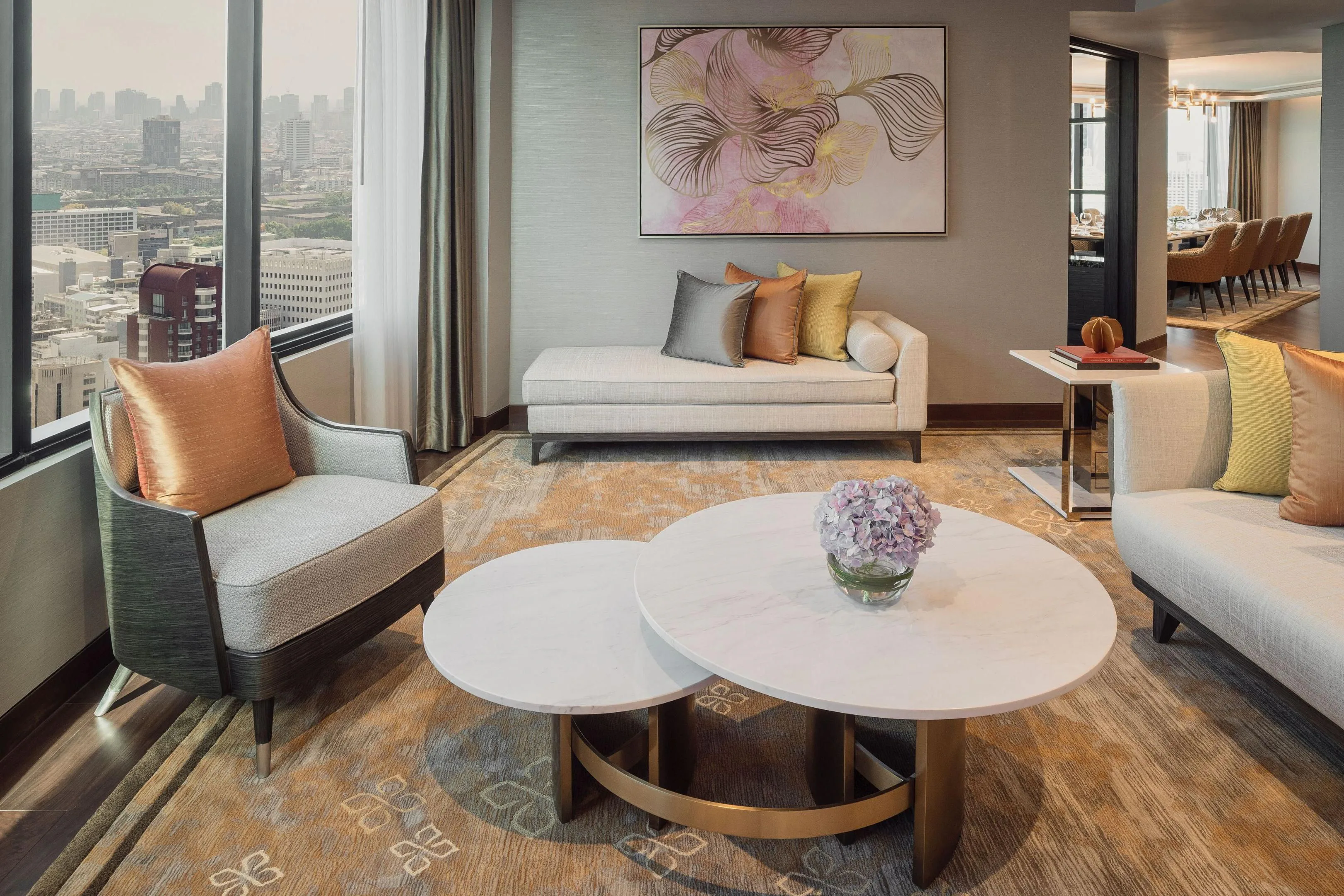 Diplomatic Suite