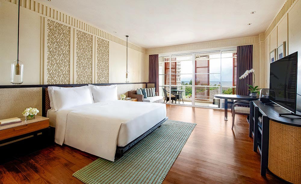 intercontinental-hua-hin-resort-by-ihg-premium-ocean-view-club-lounge-access_13673