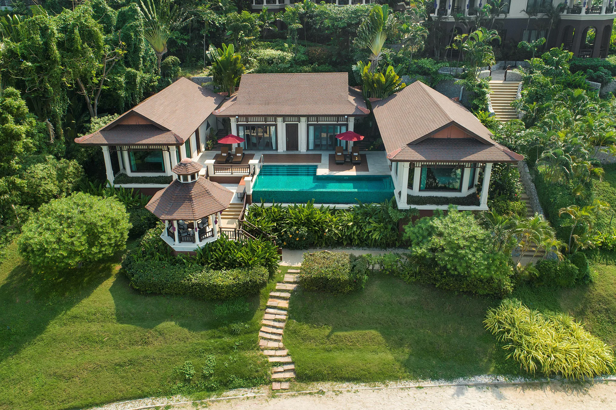 2 Bedrooms Pool Villa