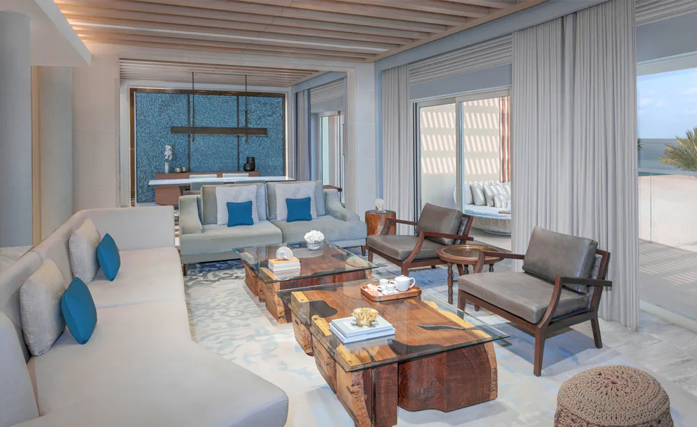 intercontinental-ras-al-khaimah-mina-al-arab-resort-and-spa-penthouse-pearl-spa-suite-ocean-view-with-club-access-01_11169