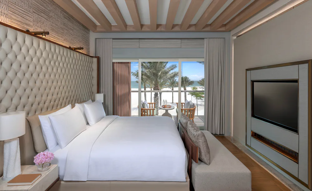 intercontinental-ras-al-khaimah-mina-al-arab-resort-and-spa-penthouse-pearl-spa-suite-ocean-view-with-club-access-02_11169