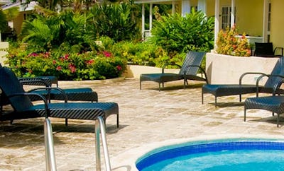 Superior Poolside Room