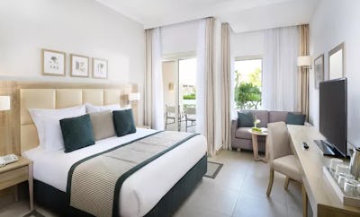 Superior, Queen or Twin Bed, Garden View