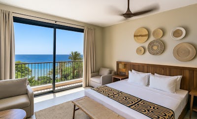 Deluxe, King Bed, Ocean View