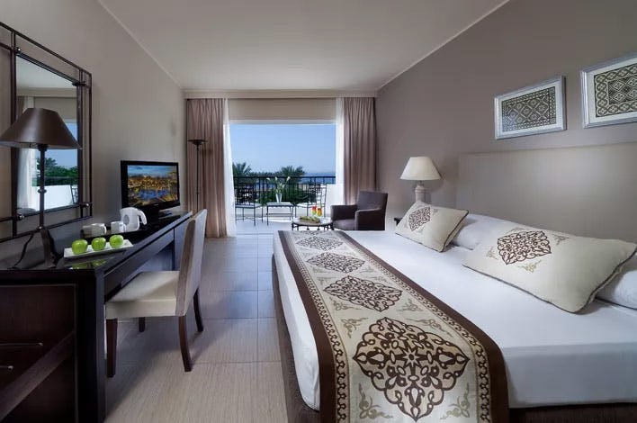 Superior, Queen or Twin Bed, Sea View