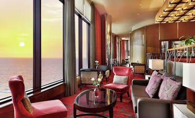 King Executive Room Partial Sea View - Lounge