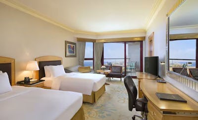 Twin Executive Room Partial Sea View - Lounge