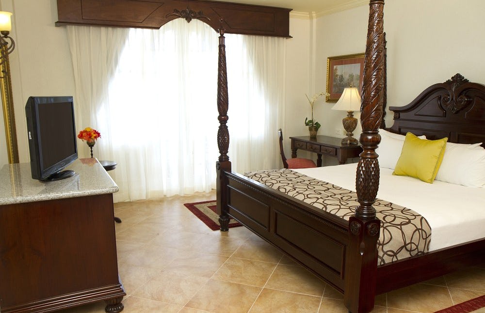Premier Guest Rooms