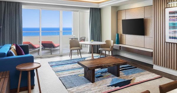 jewel-grande-montego-bay-resort-and-spa-1-bedroom-grande-luxe-oceanfront-suite-02_9758