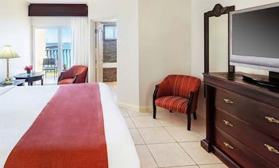 Oceanfront Concierge Guest Room