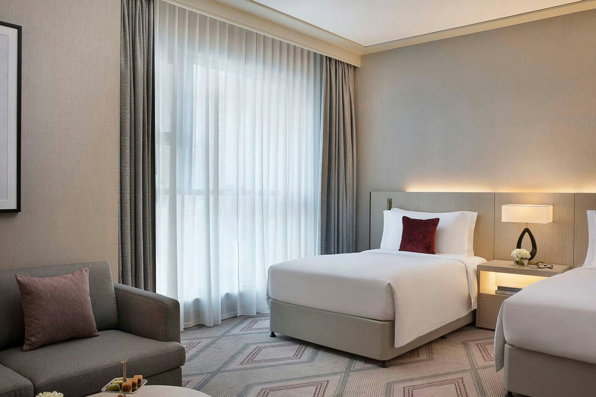 jumeirah-jabal-omar-makkah-saudi-arabia-superior-room-city-view-01_11791