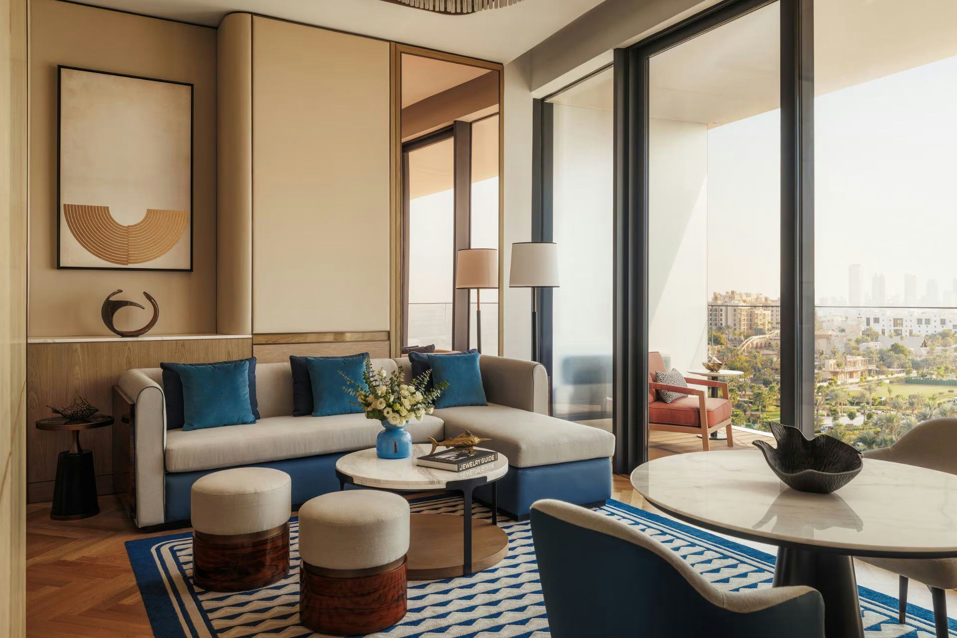 jumeirah-marsa-al-arab-dubai-ocean-deluxe-suite_11639