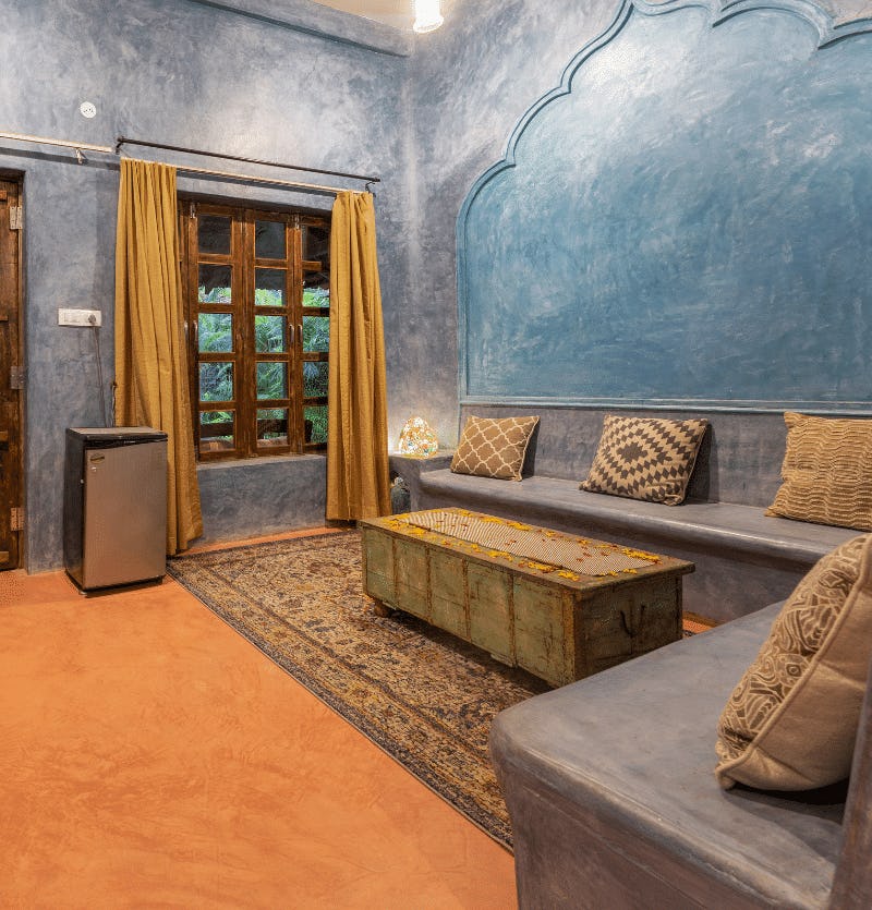 justa-morjim-beach-goa-india-suite-with-private-balcony-01_13146