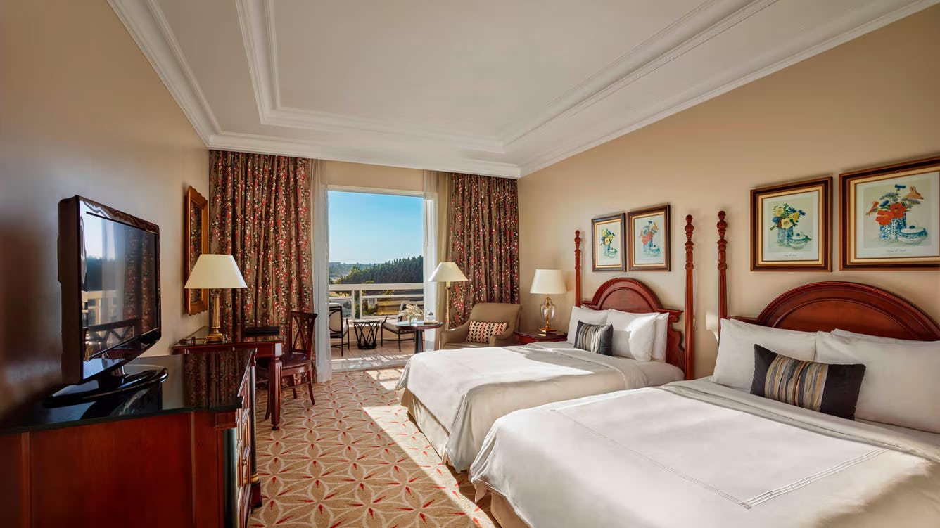 DELUXE DOUBLE POOL /GOLF, GUEST ROOM, 2 DOUBLES, GOLF OR POOL VIEW