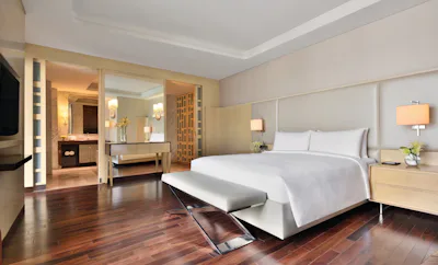 Executive Lounge Access