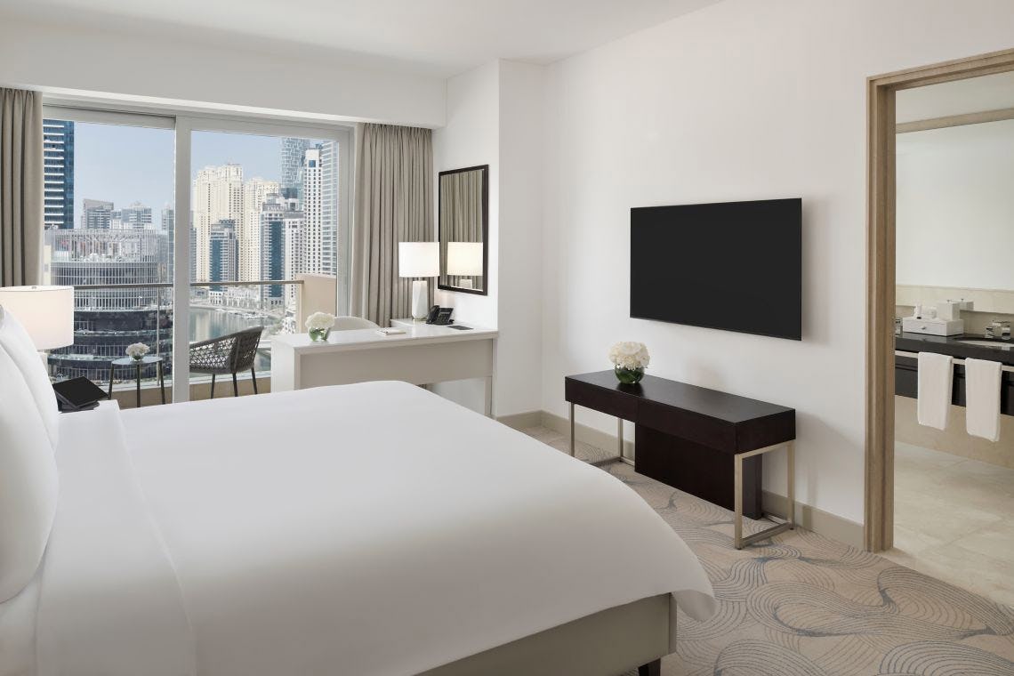 jw-marriott-hotel-marina-dubai-deluxe-marina-view_2875