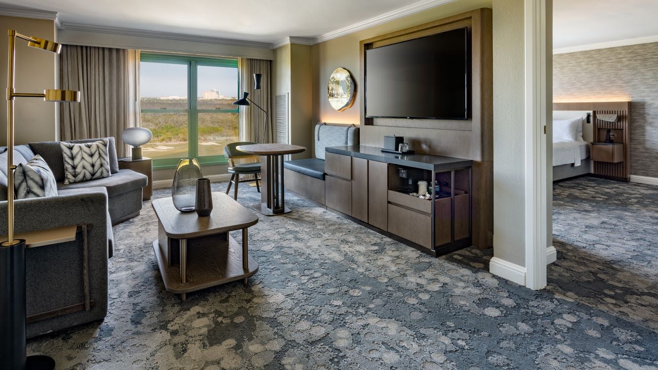 jw-marriott-orlando-grande-lakes-executive-suite_715