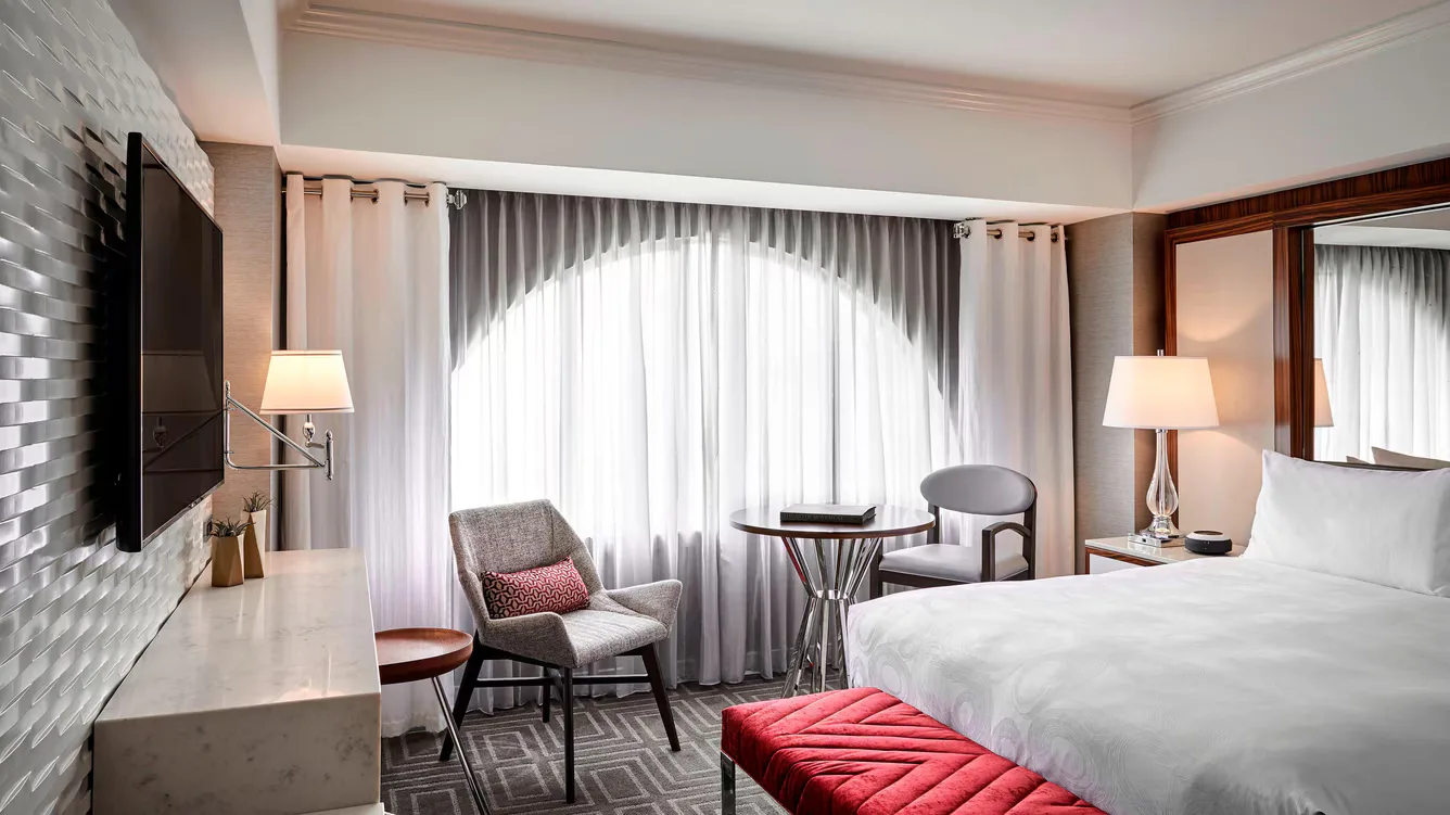 Guest room