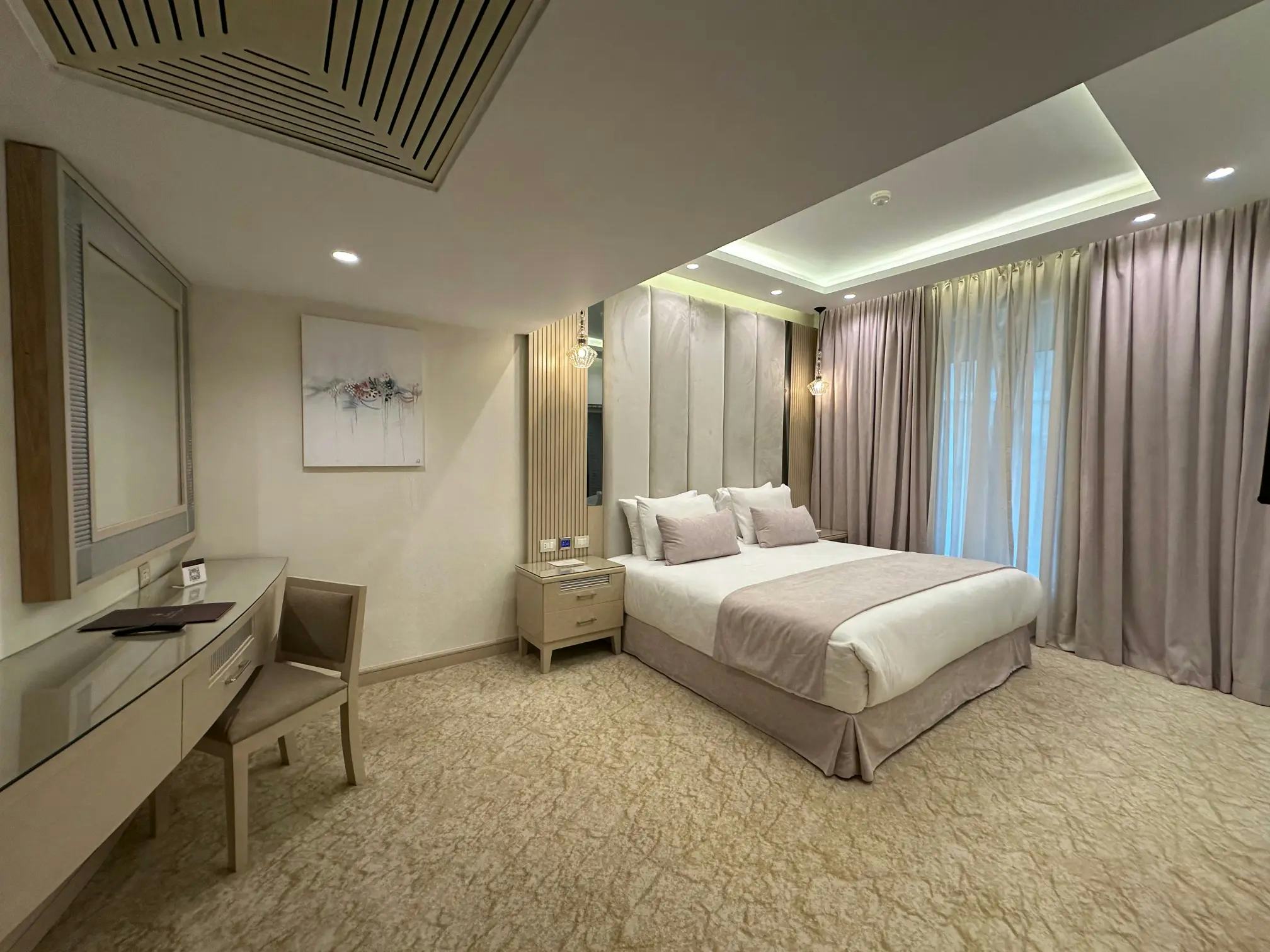 kaisol-romance-resort-sahl-hasheesh-hurghada-egypt-junior-suite-01_12311