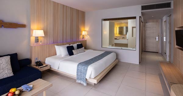 kalima-resort-and-spa-phuket-deluxe-room-01_8918