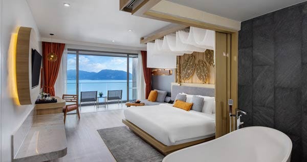 Romance Room with Ocean View