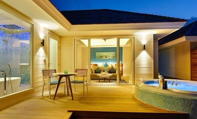 Ocean Pool Villa