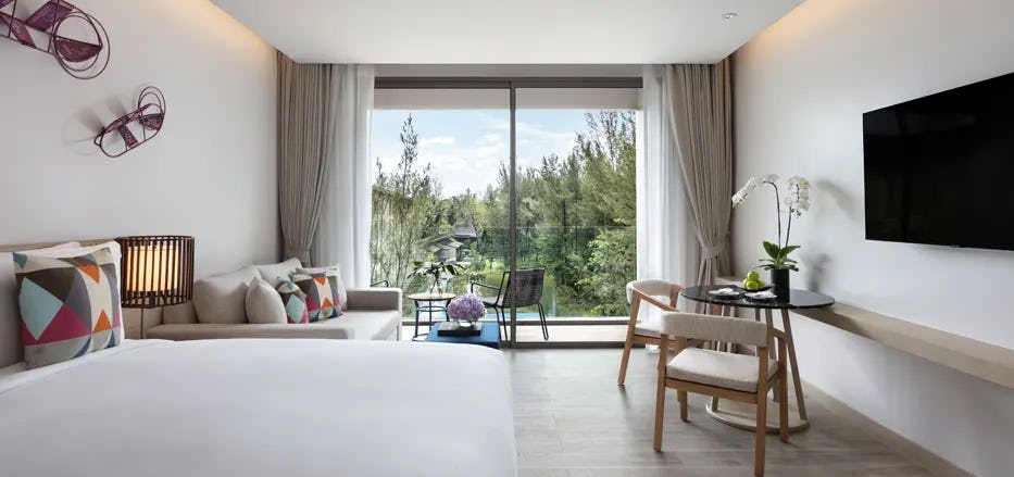 kantary-hills-chiang-mai-deluxe-corner-room-01_11359