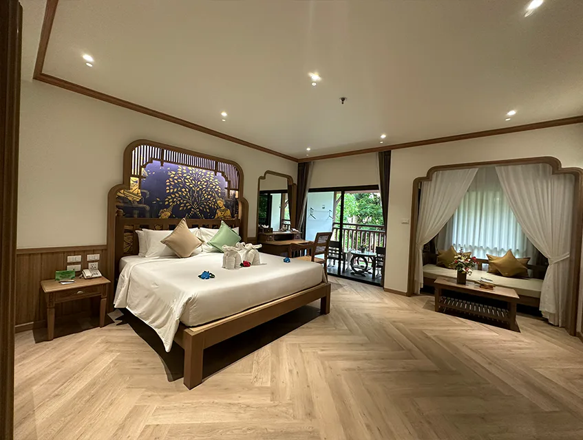 kata-palm-resort-and-spa-phuket-grand-deluxe-room-01_3337