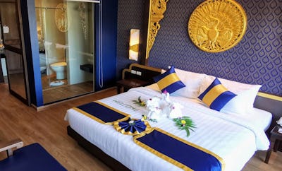 Superior Royal Blue Wing