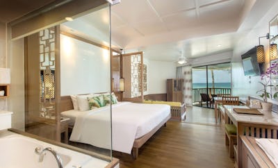 Junior Suite Oceanfront