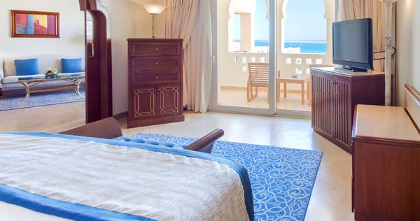 kempinski-hotel-soma-bay-deluxe-suite_2162
