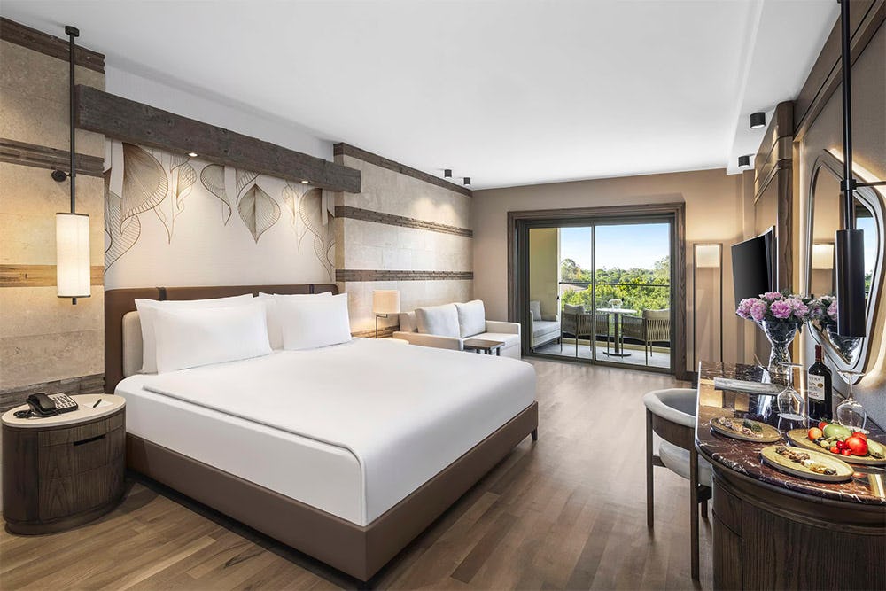 kempinski-hotel-the-dome-belek-turkey-one-bedroom-suite-with-golf-view_11292