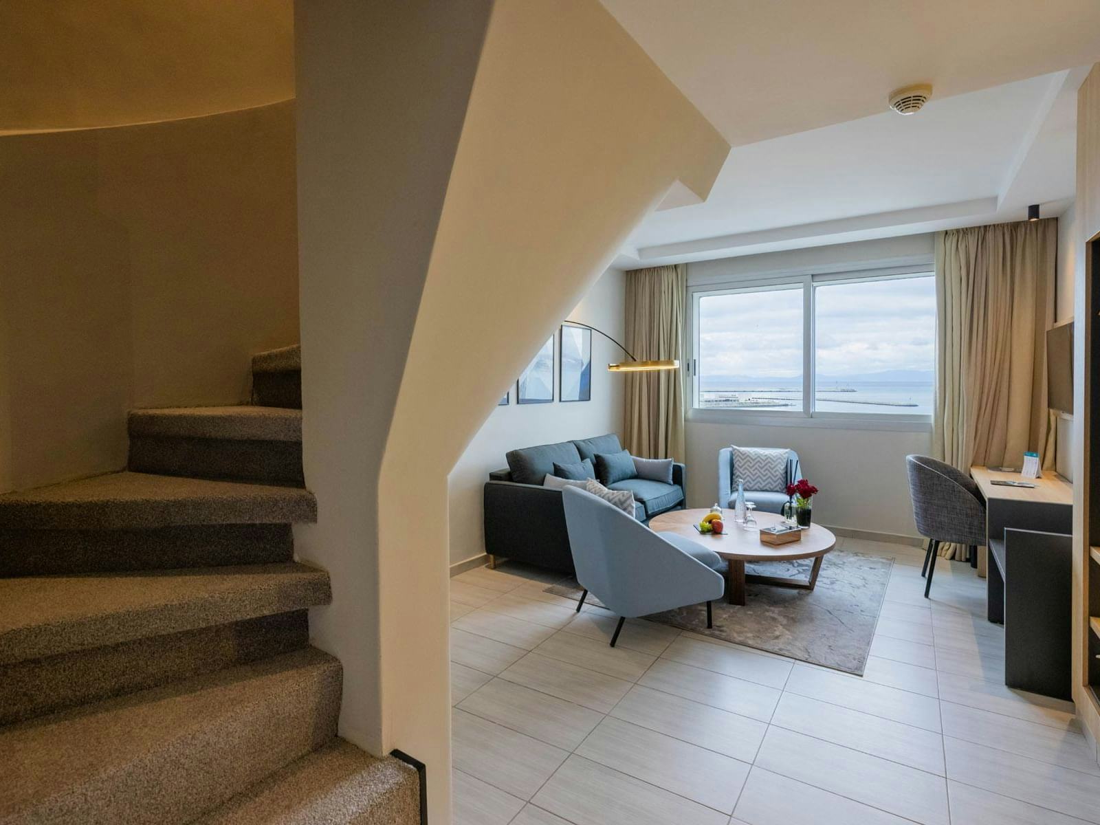 FAMILY DUPLEX, KING SIZE BED