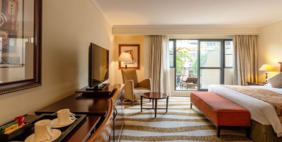 kigali-serena-hotel-deluxe-rooms_8536