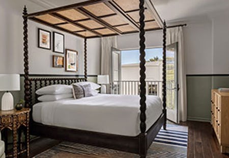 1 King Studio Suite Juliet Balcony