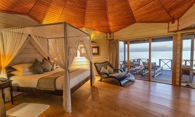 Ocean Jacuzzi Water Villa