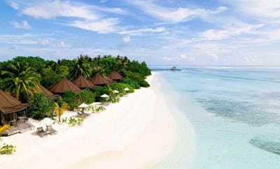 Premium Jacuzzi Beach Villas