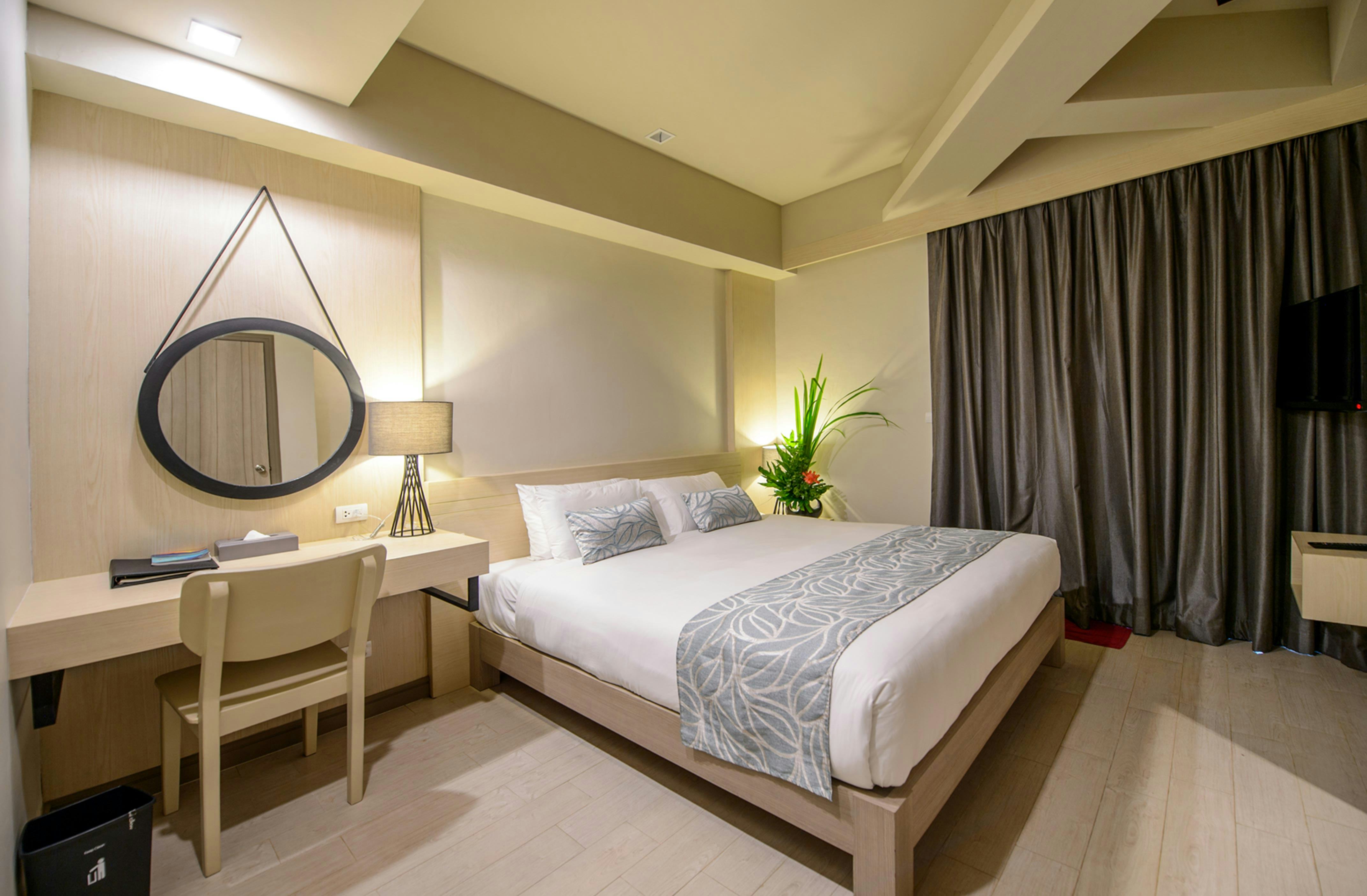 2 Bedroom Premier Pool Access Suite