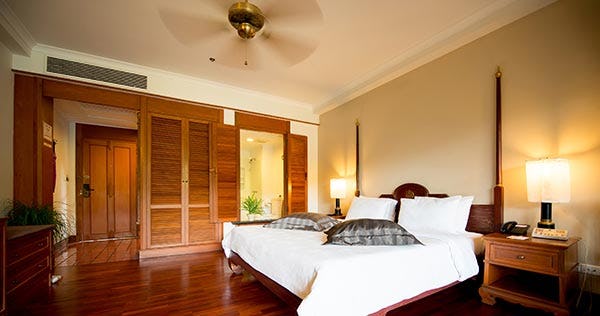 krabi-thai-village-resort-standard-deluxe-room-02_1554