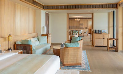 Three Bedroom Beach Retreat with Private Pool